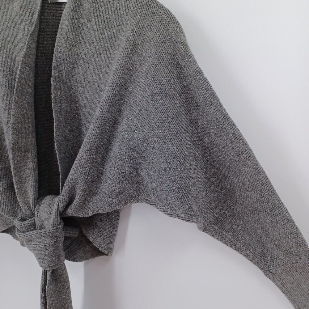 SEEK THE LABEL Sz XS Gray Ribbed Tie Front Half Sleeve Cardigan Fall Cozy Modern - Picture 3 of 15